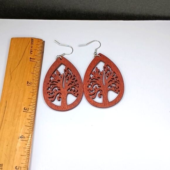 REDWOOD tree of life tier drop shape wooden earrings - Picture 2 of 4